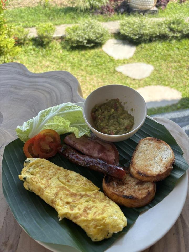 Rumah Kita Ecolodge Ubud Esterno foto